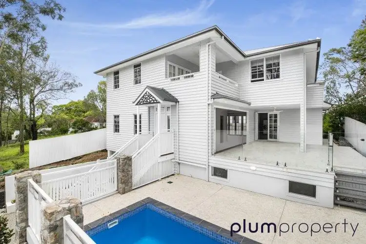 7 Graham Street, Indooroopilly QLD 4068