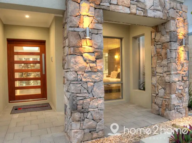15 Tallering Way, Golden Bay WA 6174