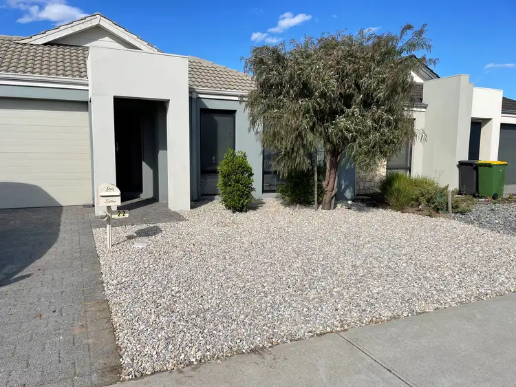 22 Blue Road