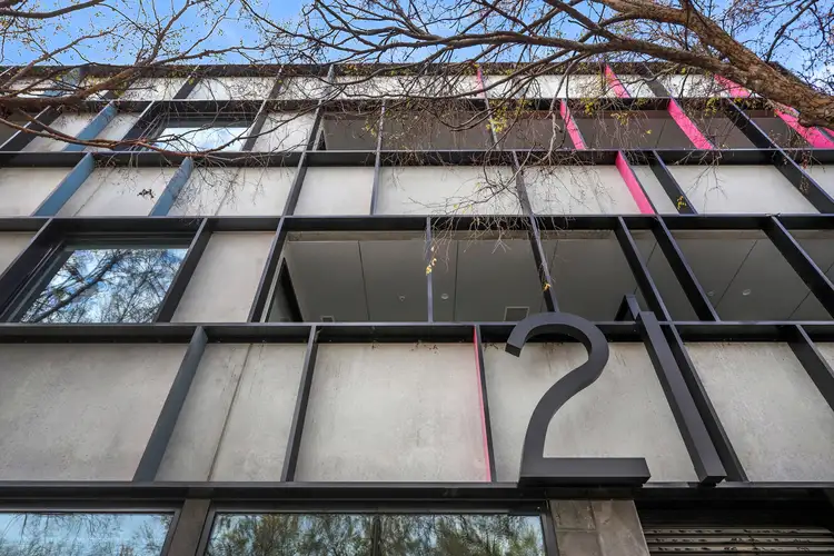 103/21 Victoria Street