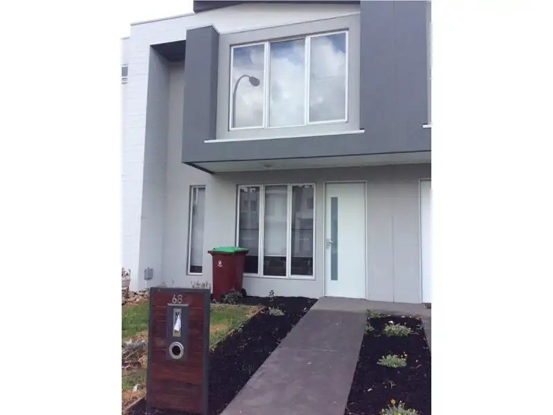 Main view of Homely townhouse listing, 68 Willow Glen, Cranbourne VIC 3977