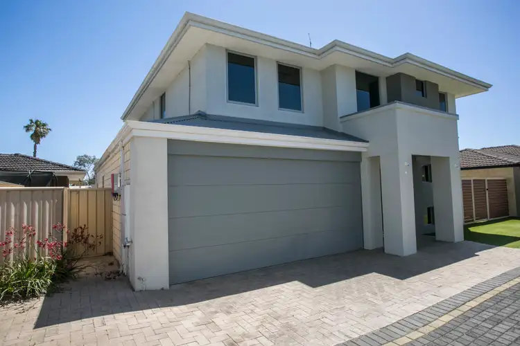 Sixth view of Homely house listing, 2/102 Gibbs Street, East Cannington WA 6107