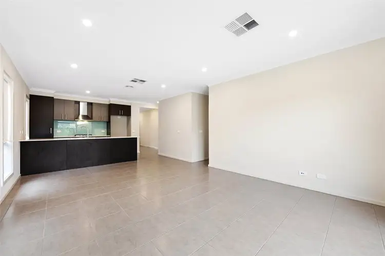 Fourth view of Homely house listing, 22 Timbarra Chase, Cobblebank VIC 3338