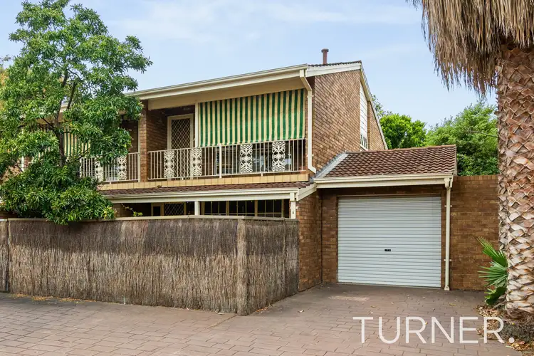 4/10 Munro Street