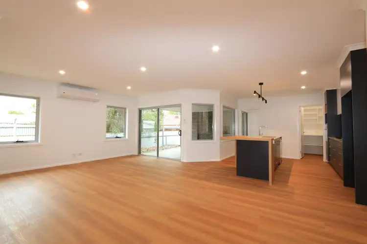 Fifth view of Homely townhouse listing, 433 McLennan Street, West Albury NSW 2640