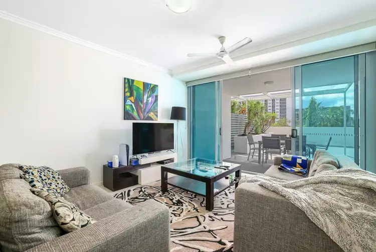 311/102 Esplanade