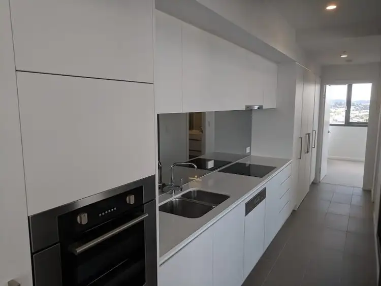 11107/300 Old Cleveland Road, Coorparoo QLD 4151