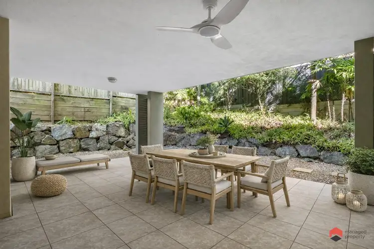 2/10 Dunsmore Street