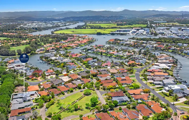 Second view of Homely house listing, 2020 Gracemere Gardens Circuit, Hope Island QLD 4212