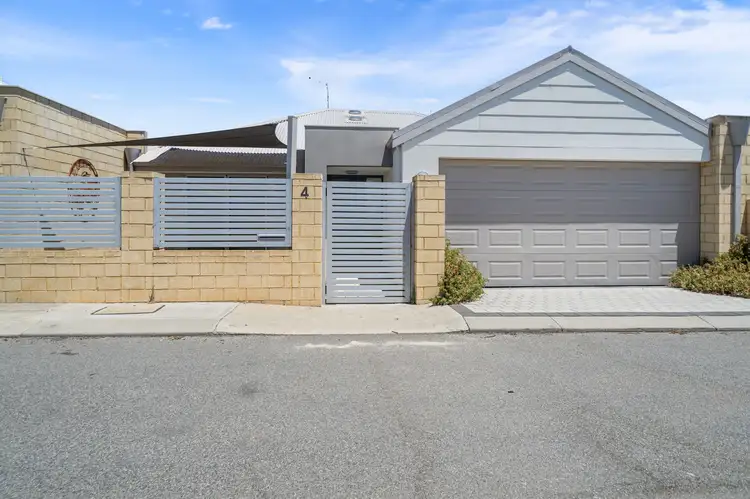 4 Gaffin Way, Kwinana Town Centre WA 6167