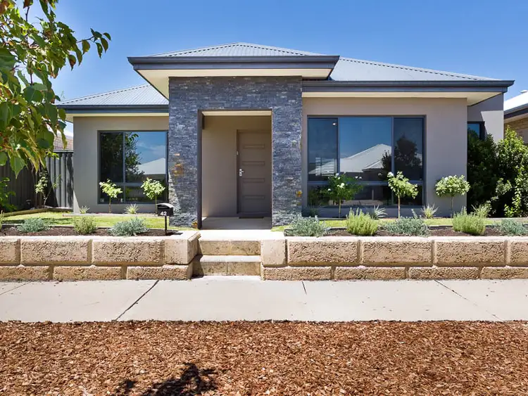 42 Wistful Parade, Aveley WA 6069