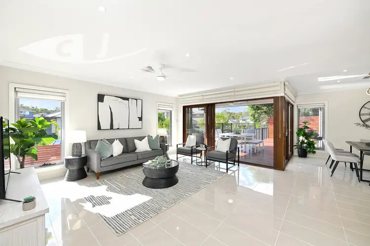 3 Neptune Street, Jordan Springs NSW 2747