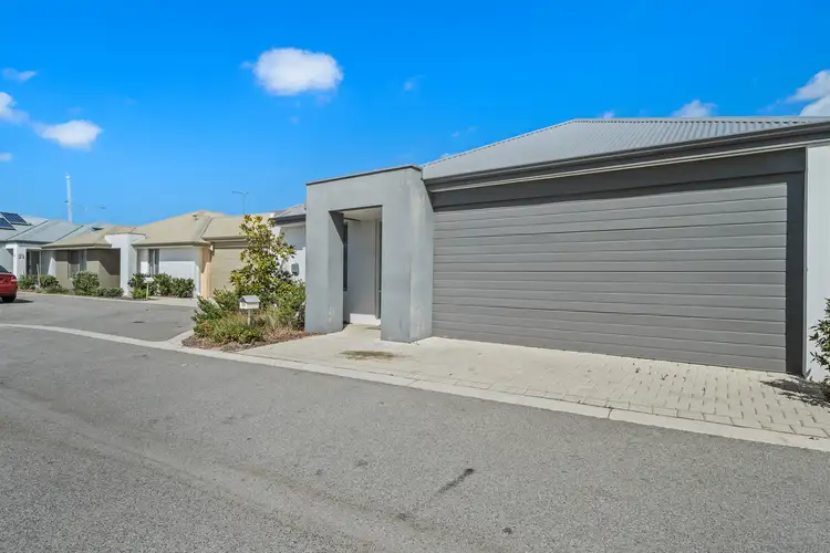 21/23 Bakana Loop, Landsdale WA 6065