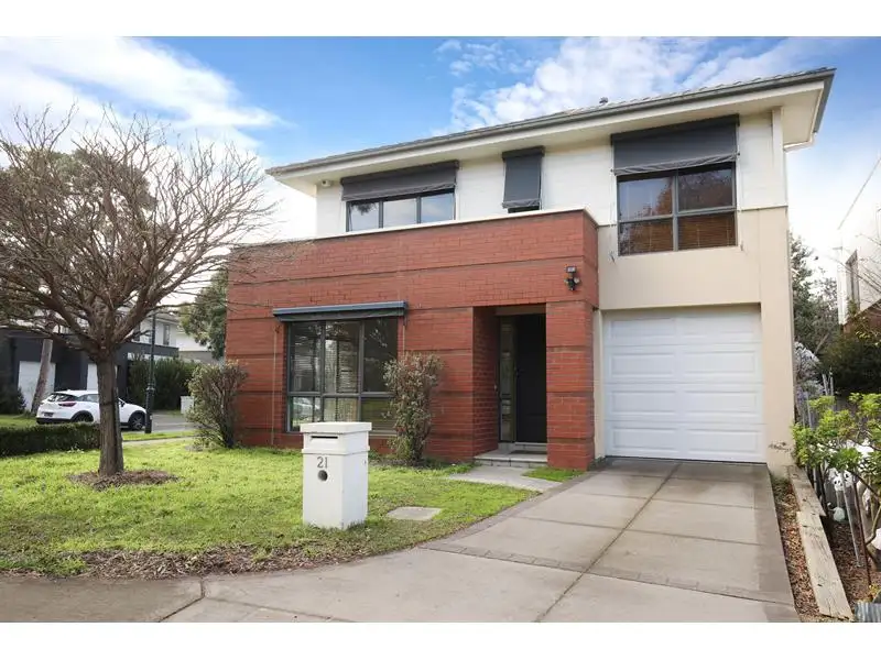 Main view of Homely house listing, 21 Pinehurst Way, Heatherton VIC 3202