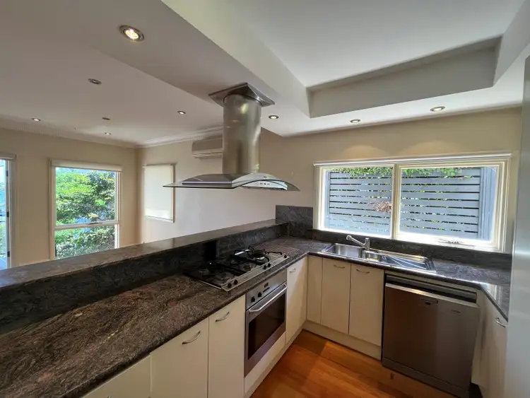 Third view of Homely house listing, 2/6 Queens Avenue, Mcmahons Point NSW 2060
