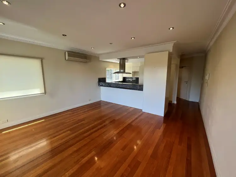Fourth view of Homely house listing, 2/6 Queens Avenue, Mcmahons Point NSW 2060