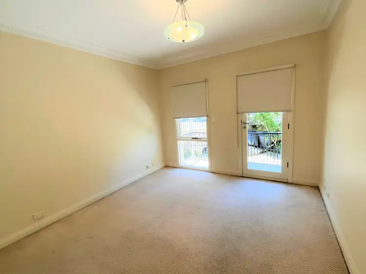 Fifth view of Homely house listing, 2/6 Queens Avenue, Mcmahons Point NSW 2060