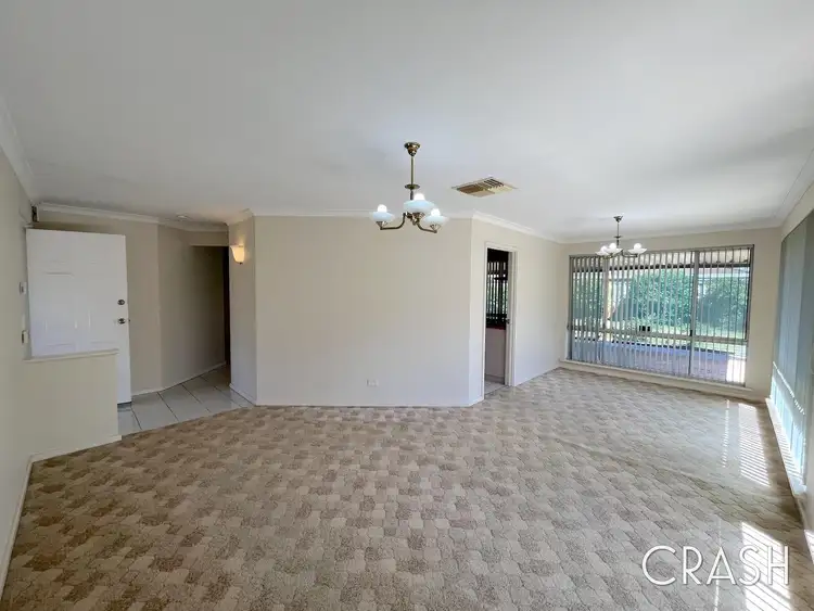 Second view of Homely house listing, 7 Myrtle Court, Thornlie WA 6108