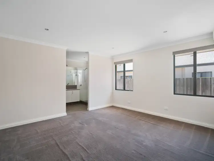 Sixth view of Homely house listing, 1 Tatton Way, The Vines WA 6069