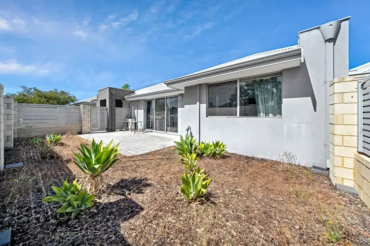 5 Bullfinch Street, Huntingdale WA 6110