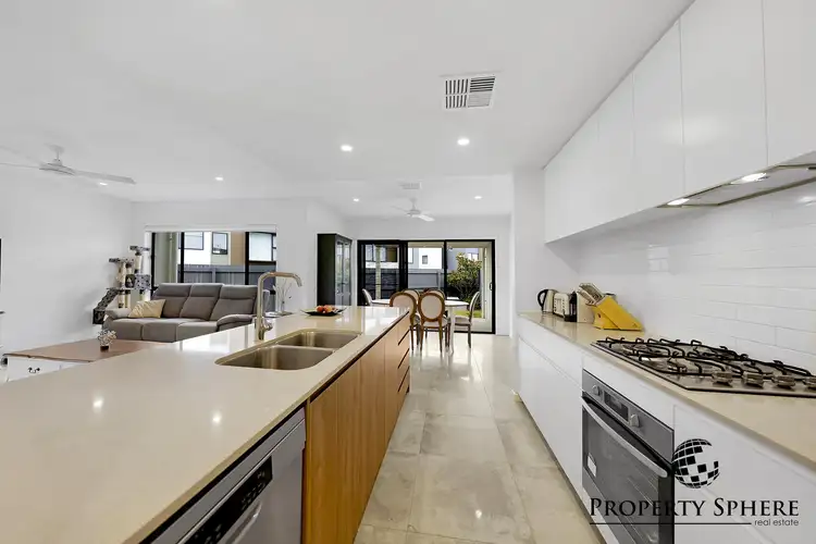 Fifth view of Homely townhouse listing, 33/2 Flametree Circuit, Arundel QLD 4214