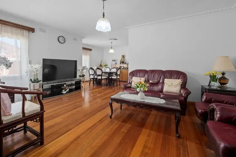 Main view of Homely house listing, 15 Tandarra Crescent, Lalor VIC 3075