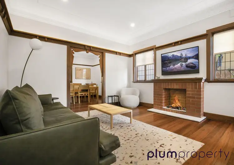Second view of Homely house listing, 33 Bellevue Parade, Taringa QLD 4068