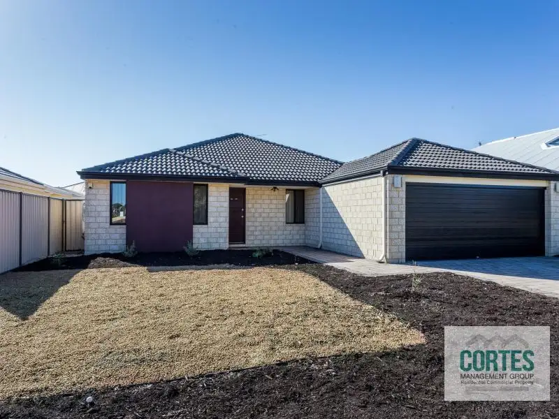 Main view of Homely house listing, 90 Camden Boulevard, Aubin Grove WA 6164