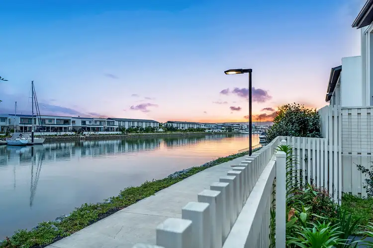 25/1 Ancora Crescent, Hope Island QLD 4212