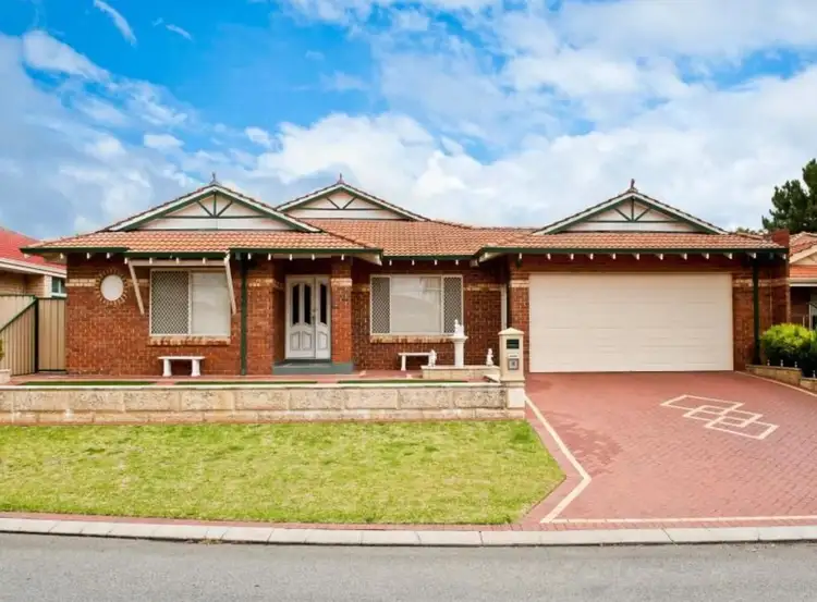 19 Yorkshire Dale, Ballajura WA 6066