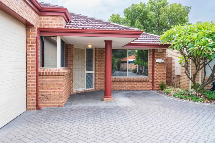 Second view of Homely house listing, 3/11 Highbury Crescent, Beckenham WA 6107