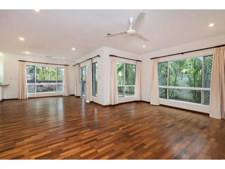 4/7 Gardens Hill Crescent