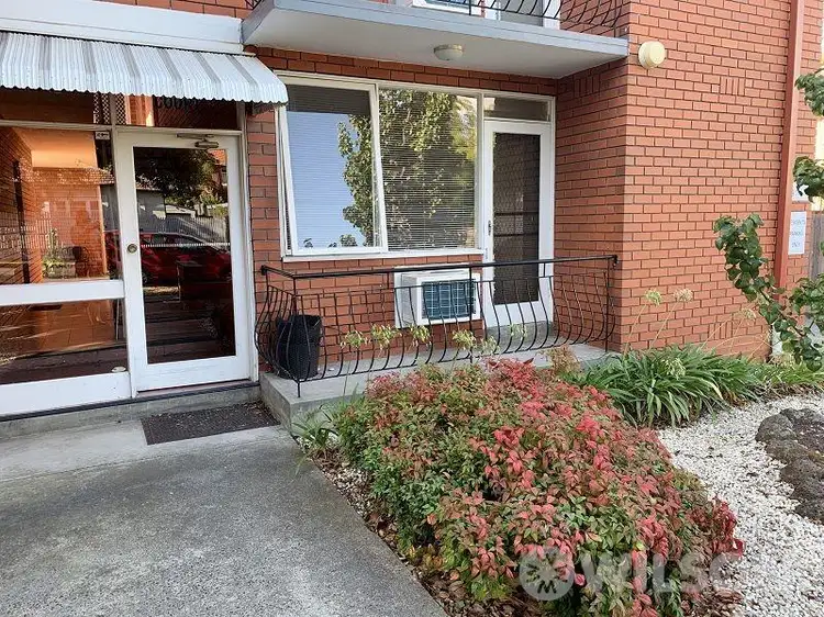 2/2A Frogmore Road