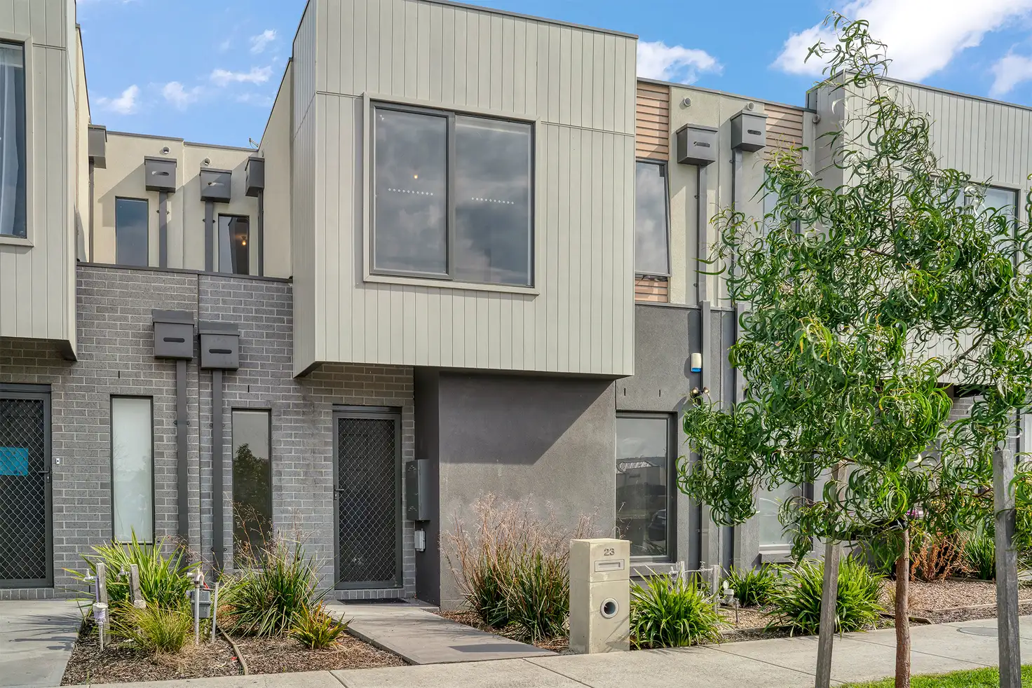 Main view of Homely townhouse listing, 23 Mahla Avenue, Wollert VIC 3750