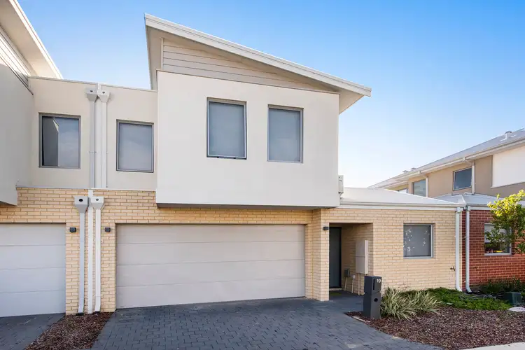 19 Minigwal Loop, Hammond Park WA 6164