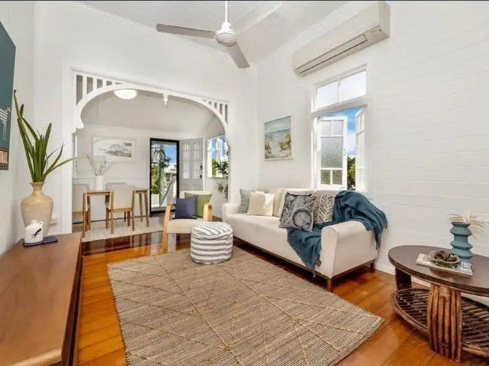 69 Seventh Street, Railway Estate QLD 4810