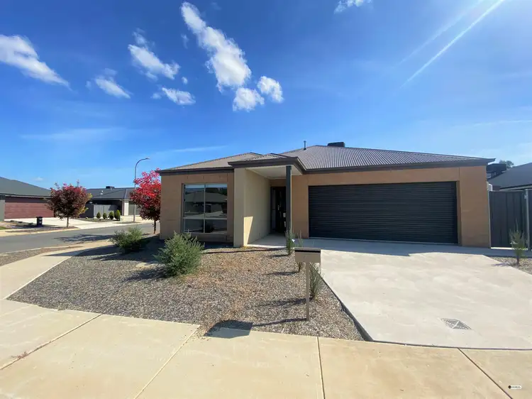 97 Brooklyn Drive, Thurgoona NSW 2640