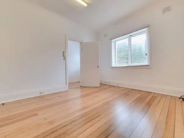 375b Old South Head Road, North Bondi NSW 2026