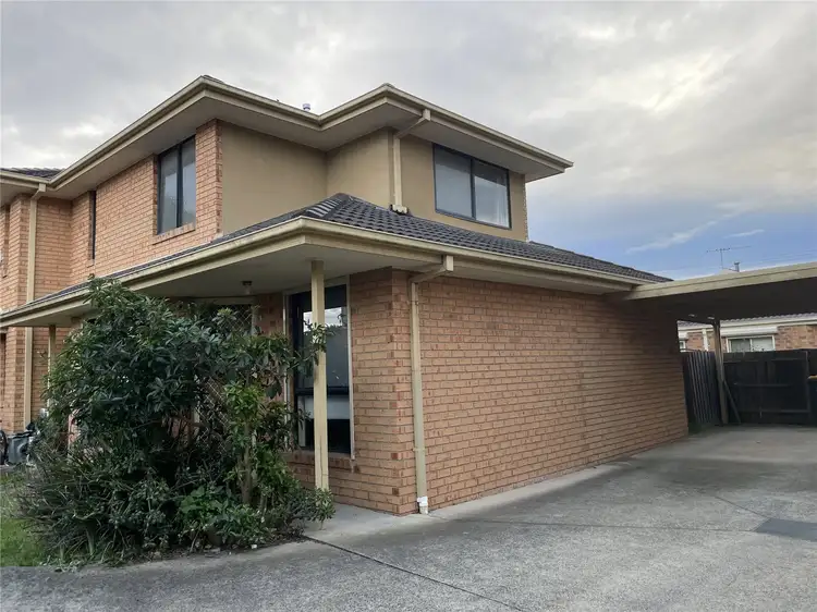 2/5 Marshall Avenue