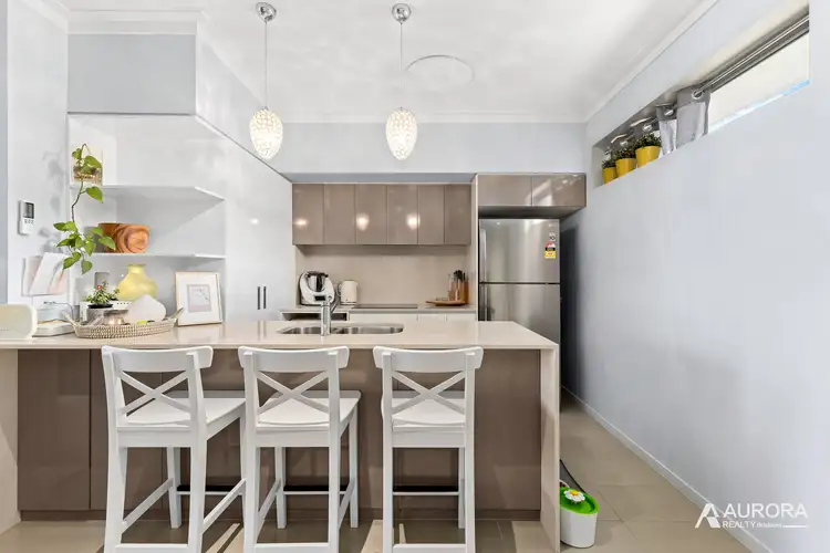 105/64 Kates Street