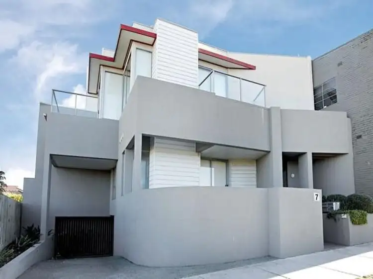 5/7 Centreway, Mordialloc VIC 3195