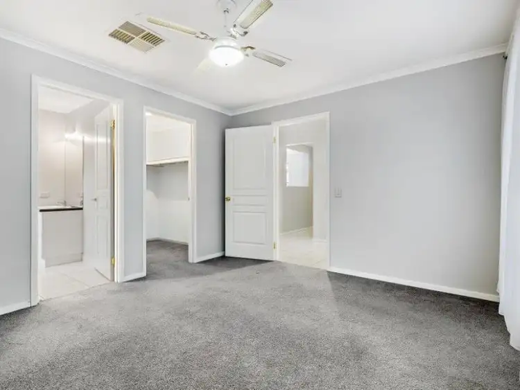 Sixth view of Homely house listing, 7 Ash Grove, Thurgoona NSW 2640