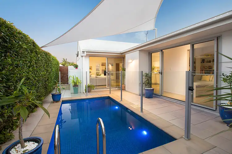 3 Bimini Street, Kawana Island QLD 4575