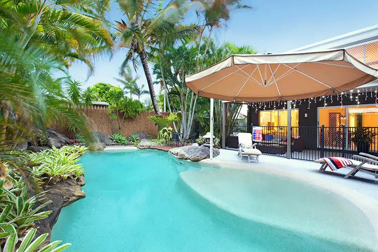 4 Goldfinch Court, Wurtulla QLD 4575