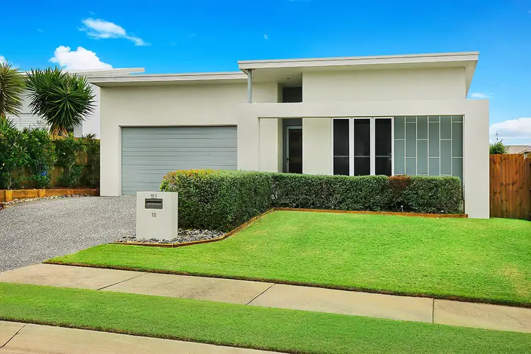 18 Myrtle Place, Mountain Creek QLD 4557