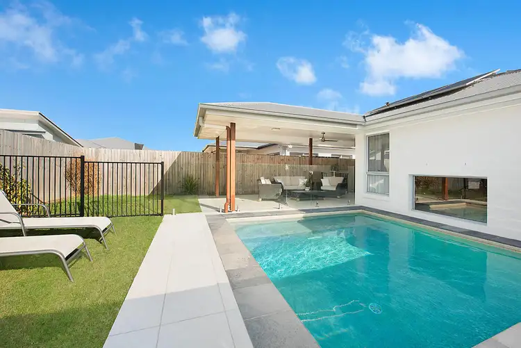 6 Bribie Place, Mountain Creek QLD 4557