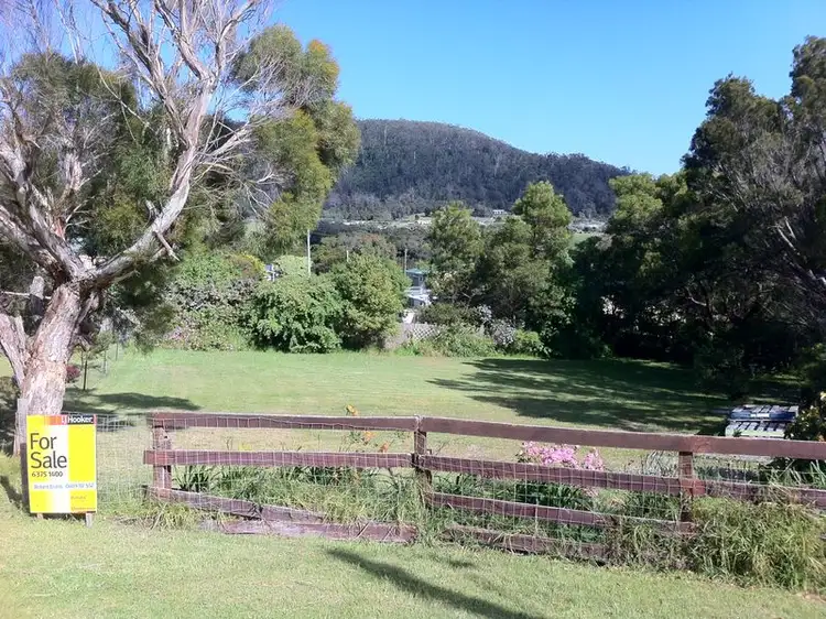 3 Gamble Crescent, Bicheno TAS 7215