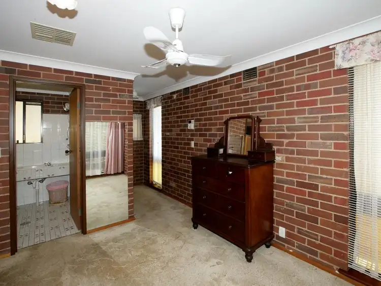 Fifth view of Homely house listing, 24 Sherwood Avenue, Kooringal NSW 2650