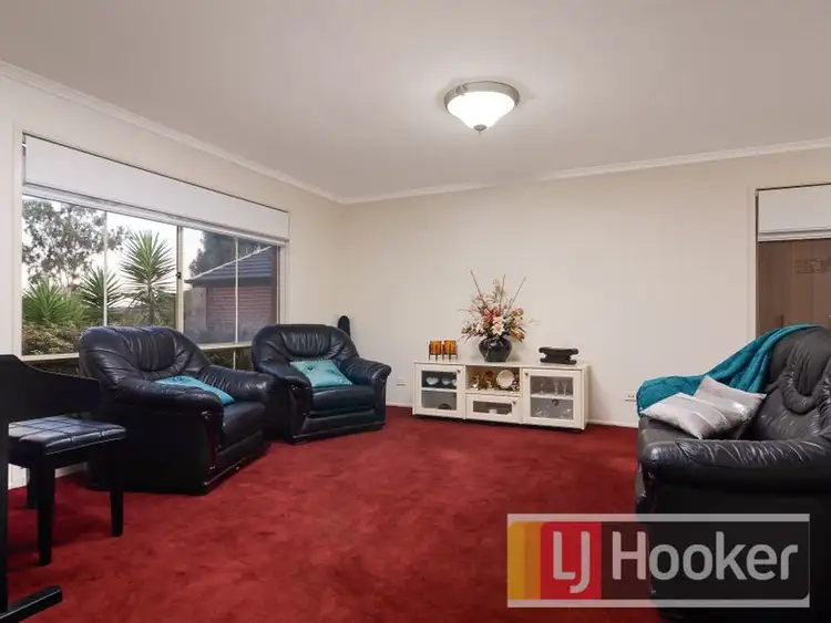 Sixth view of Homely house listing, 7 Sallybrook Circuit, Narre Warren VIC 3805