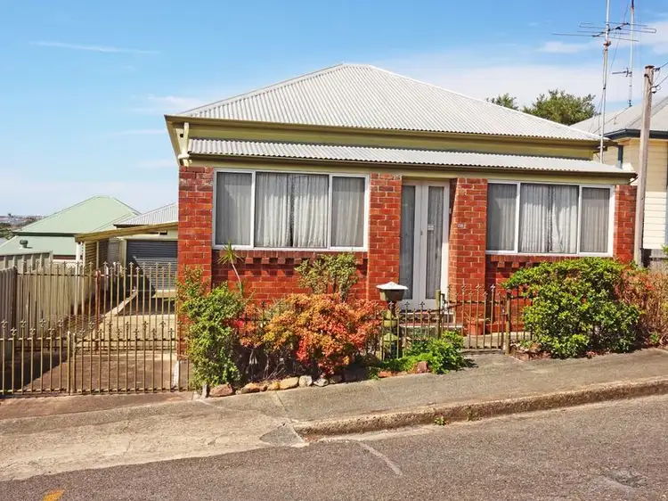 235 Gosford Road, Adamstown NSW 2289